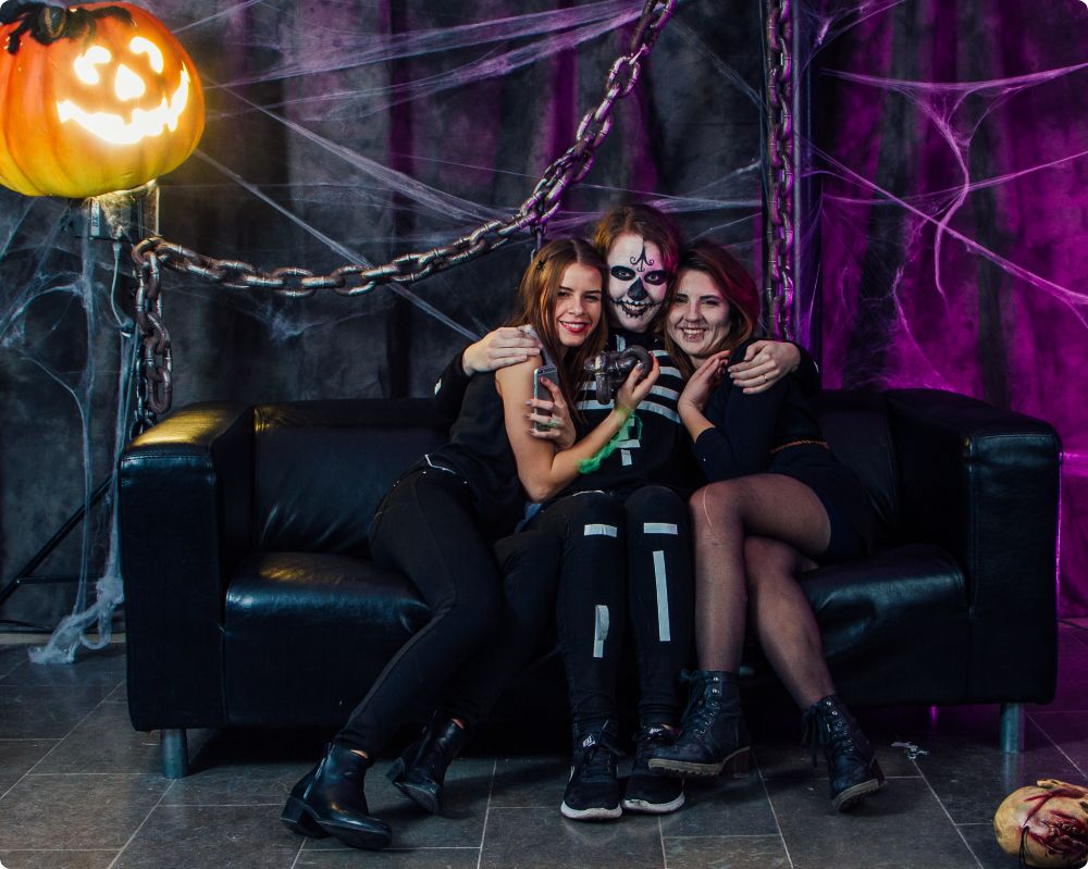 Halloweenkalaset - Studio