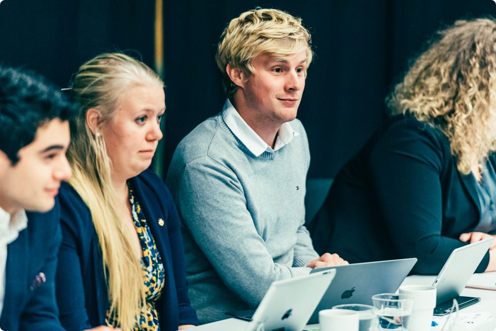 Fullmäktigemöte 4