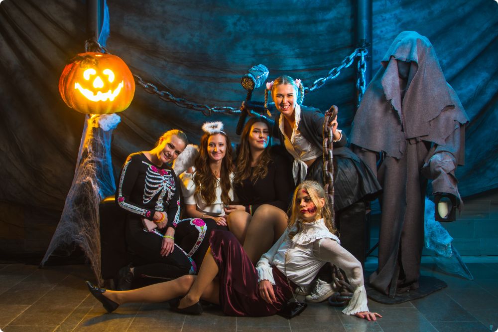 Halloweenkalaset Studio