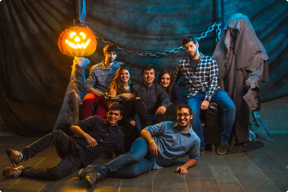 Halloweenkalaset Studio