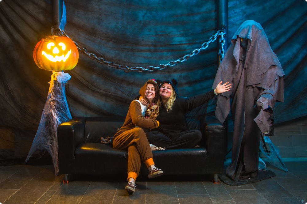 Halloweenkalaset Studio