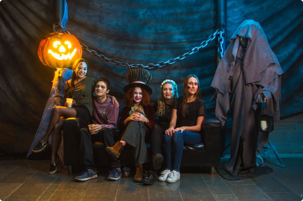 Halloweenkalaset Studio