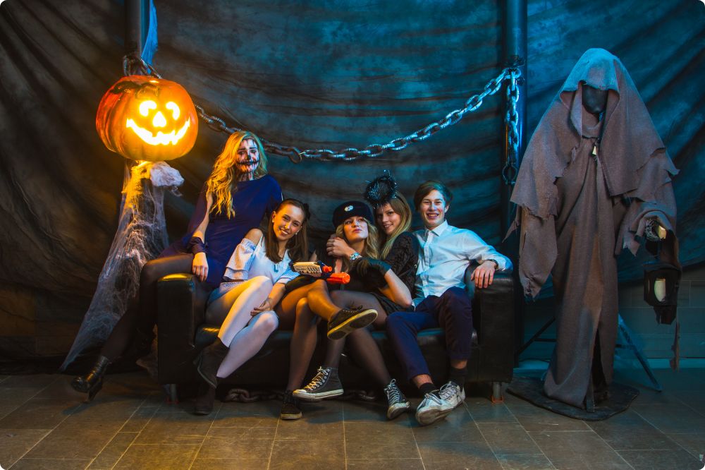 Halloweenkalaset Studio