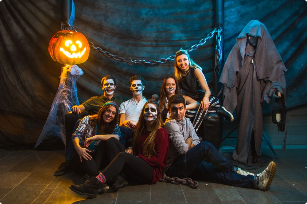Halloweenkalaset Studio