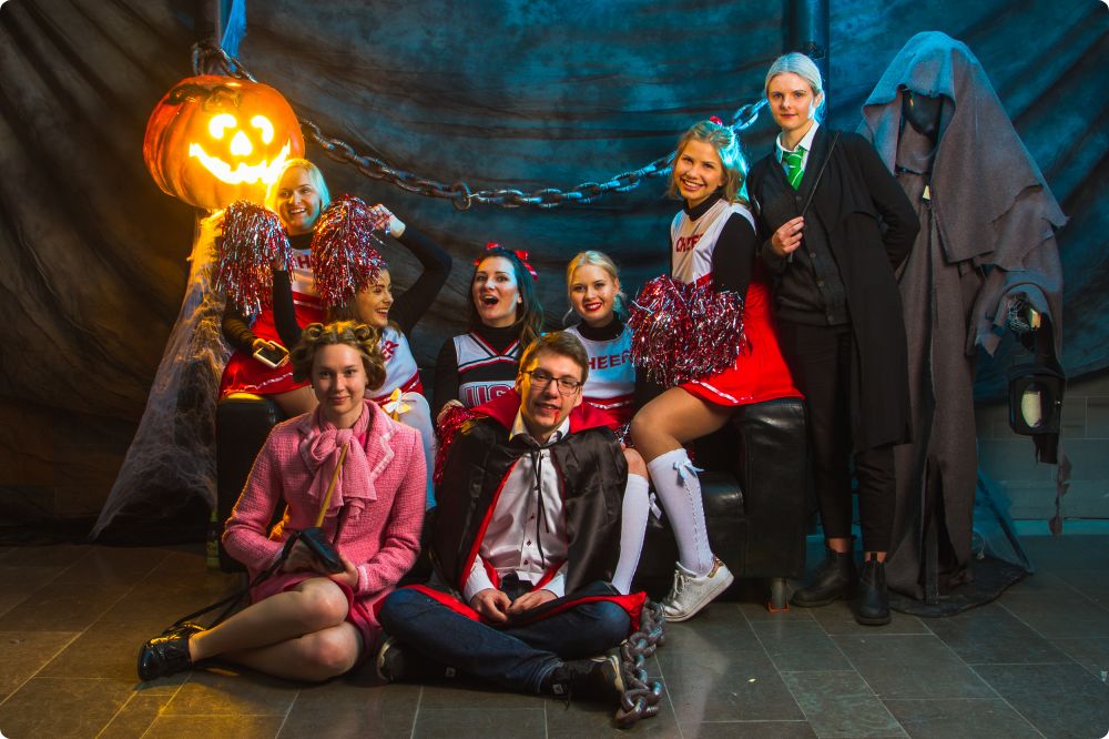 Halloweenkalaset Studio
