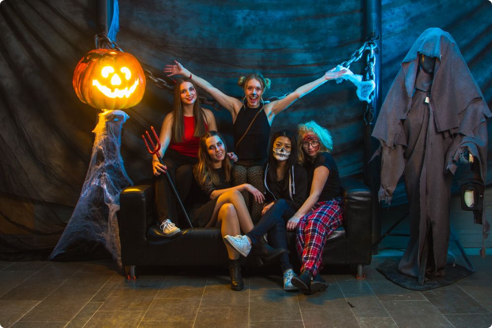 Halloweenkalaset Studio