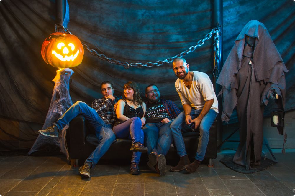 Halloweenkalaset Studio