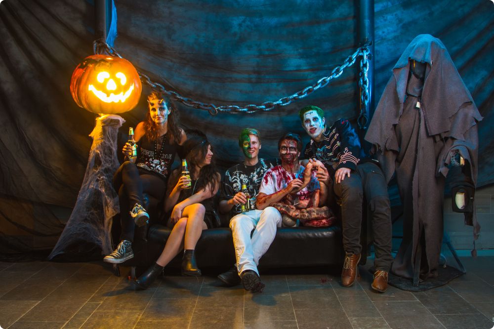 Halloweenkalaset Studio