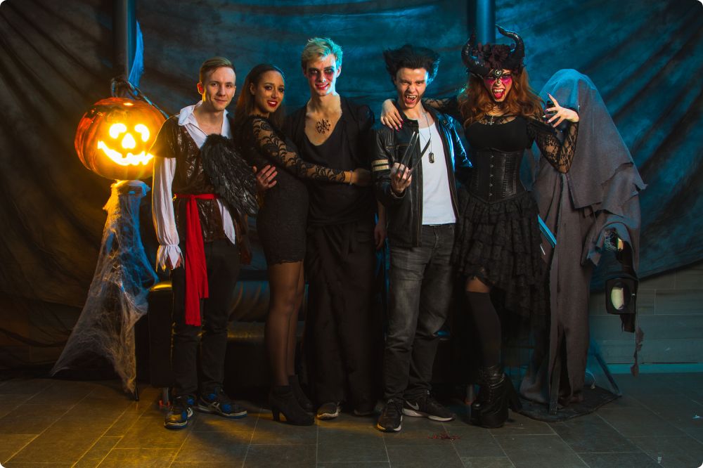 Halloweenkalaset Studio