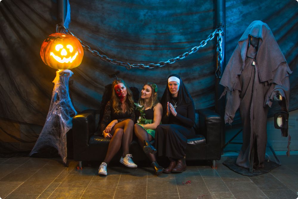 Halloweenkalaset Studio