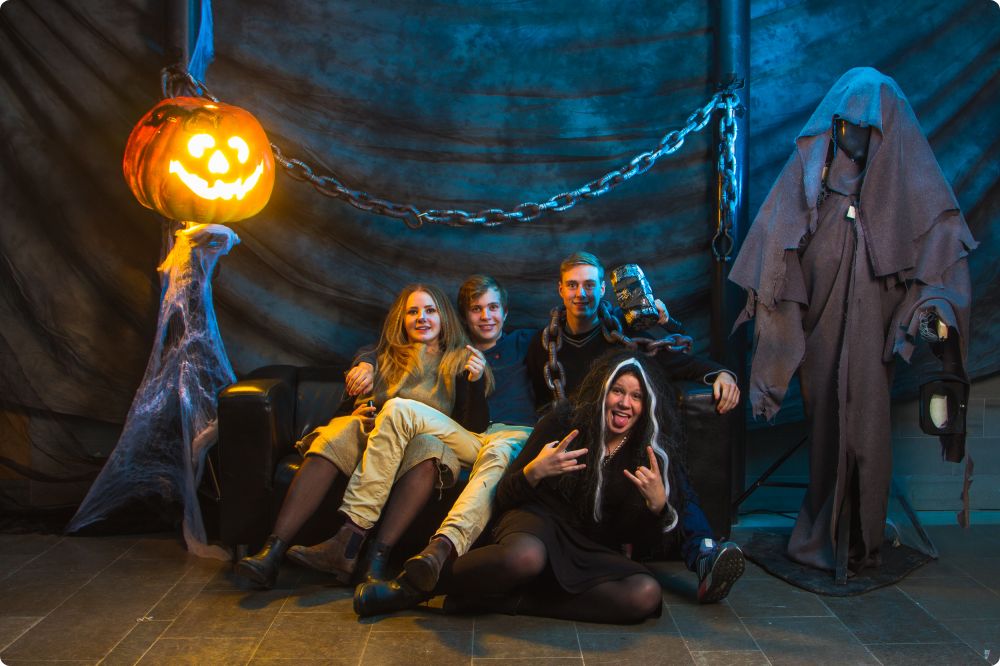 Halloweenkalaset Studio