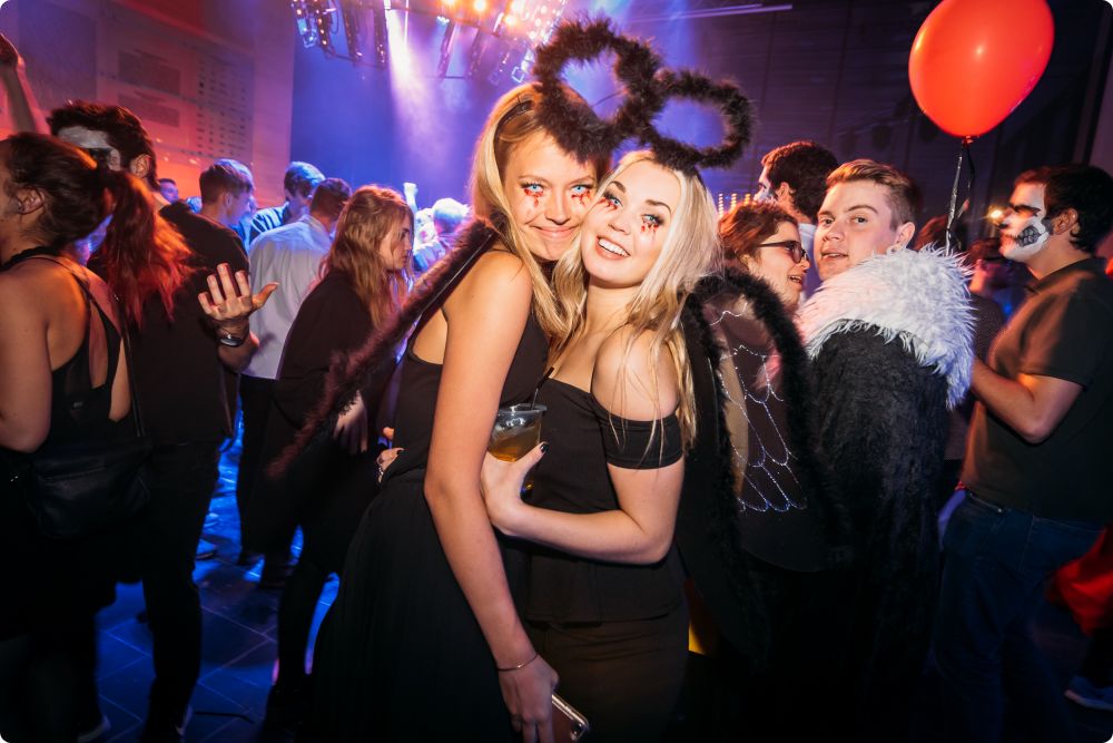 Halloweenkalaset