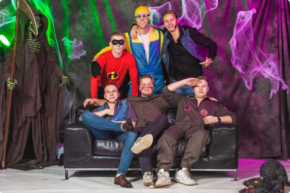 Halloweenkalaset - Studio