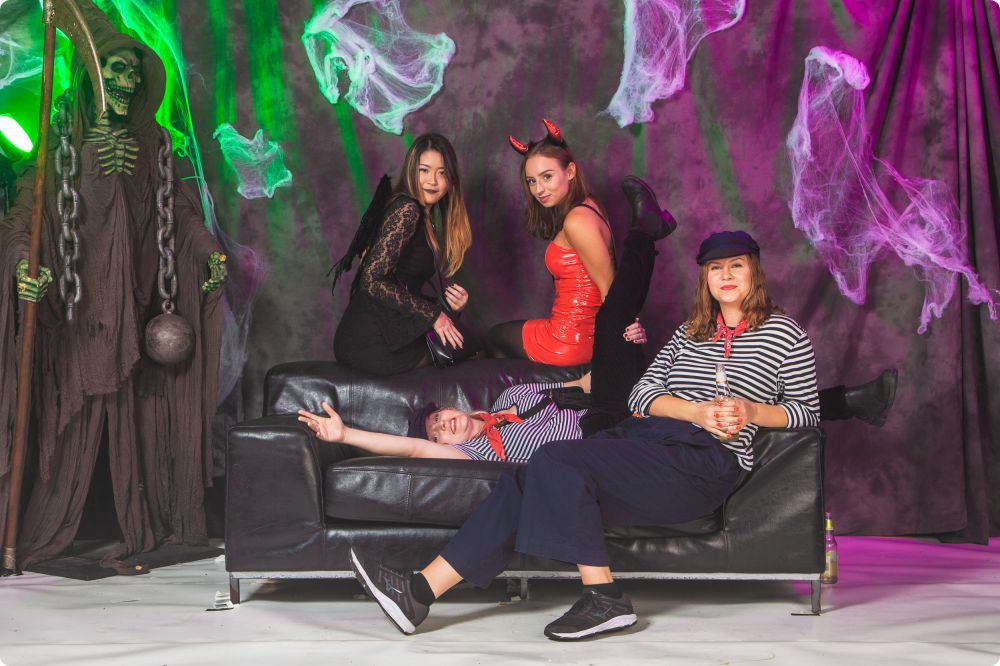 Halloweenkalaset - Studio