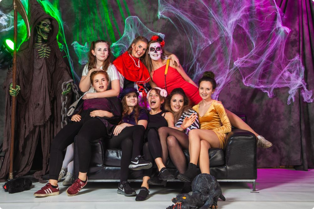 Halloweenkalaset - Studio