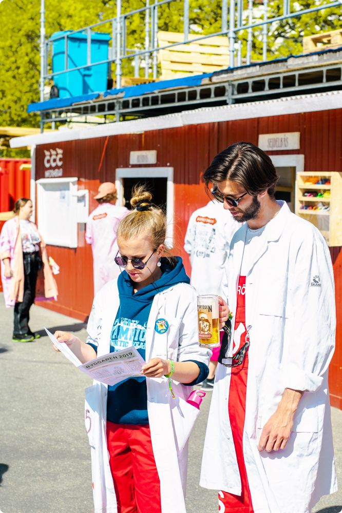 Byggplatsen Dag 2