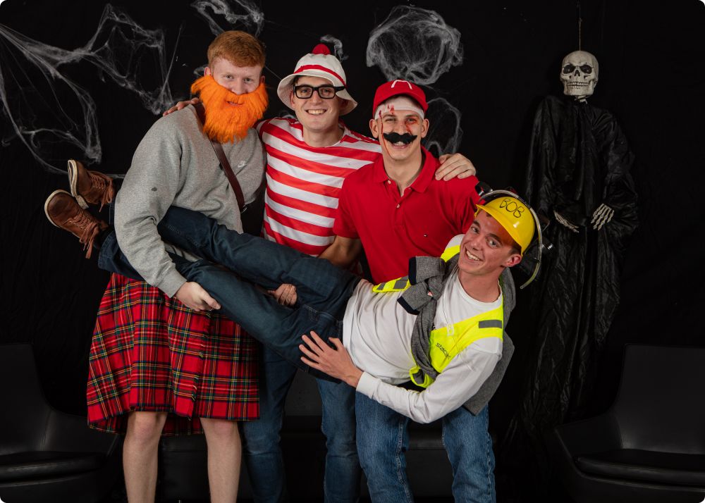 Studio Halloweenkalaset