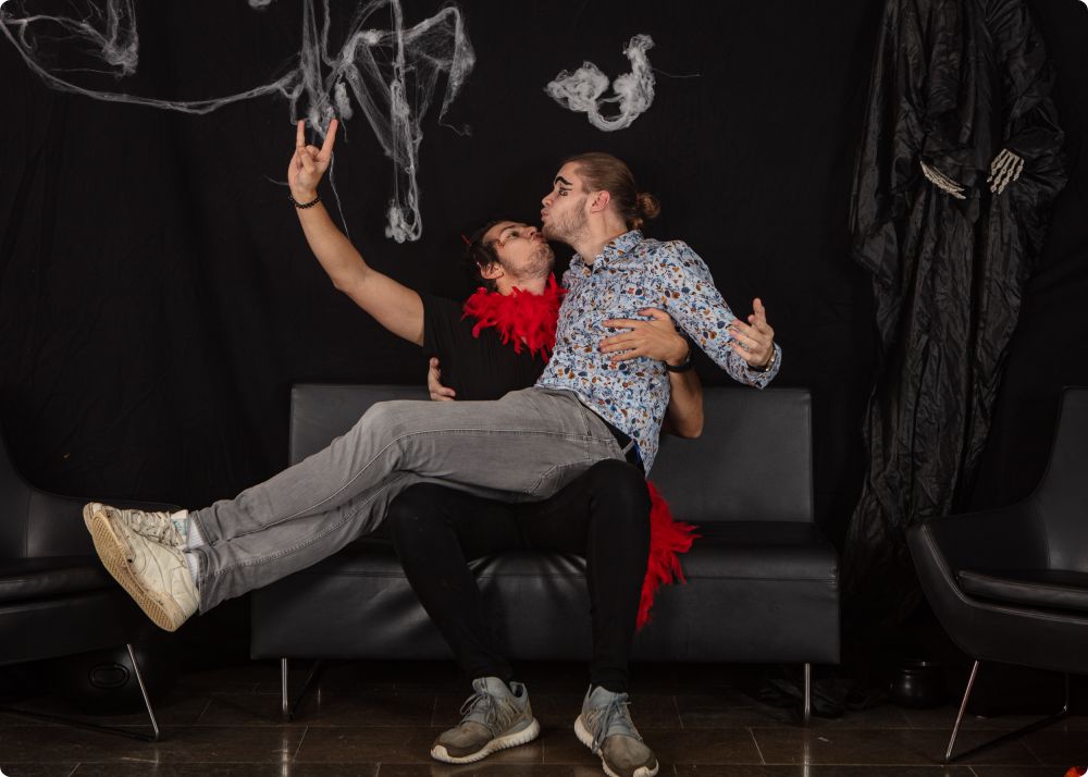 Studio Halloweenkalaset
