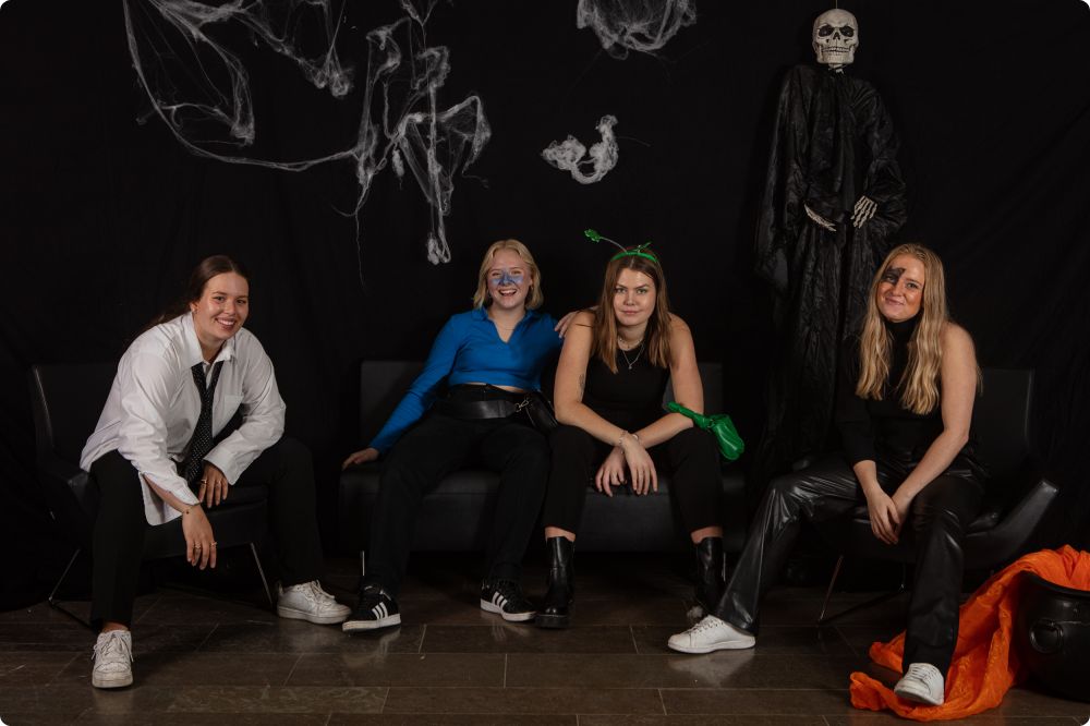 Studio Halloweenkalaset