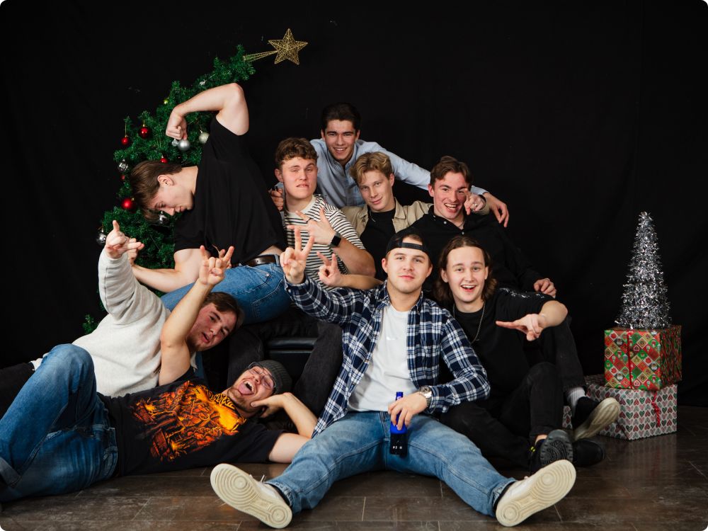 Studio Julkalaset