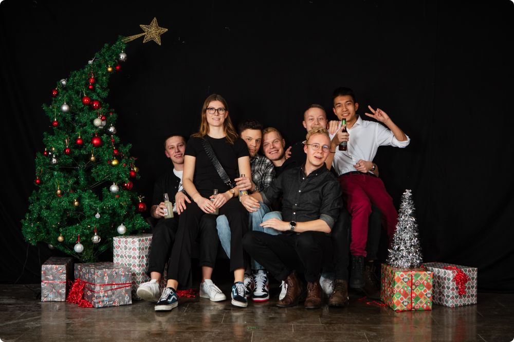 Studio Julkalaset