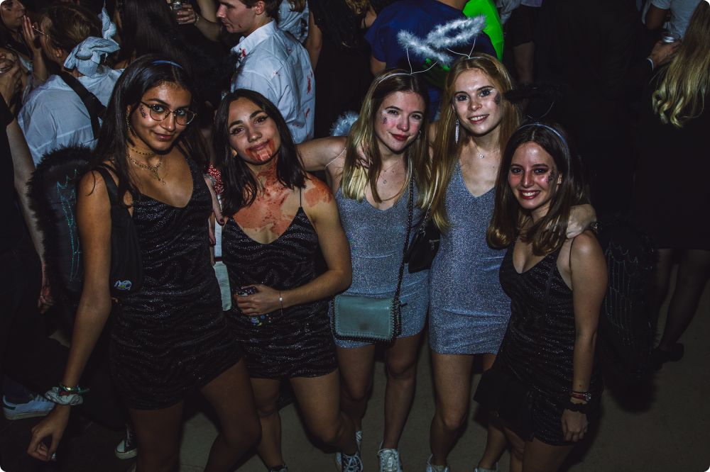 Halloweenkalaset