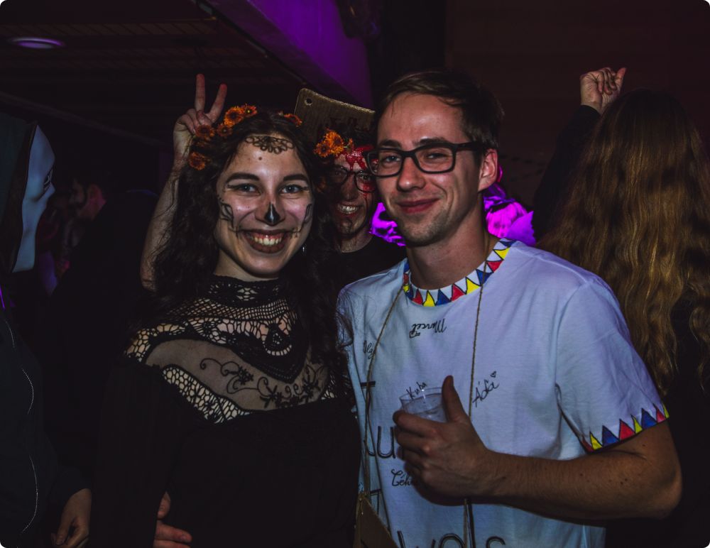 Halloweenkalaset
