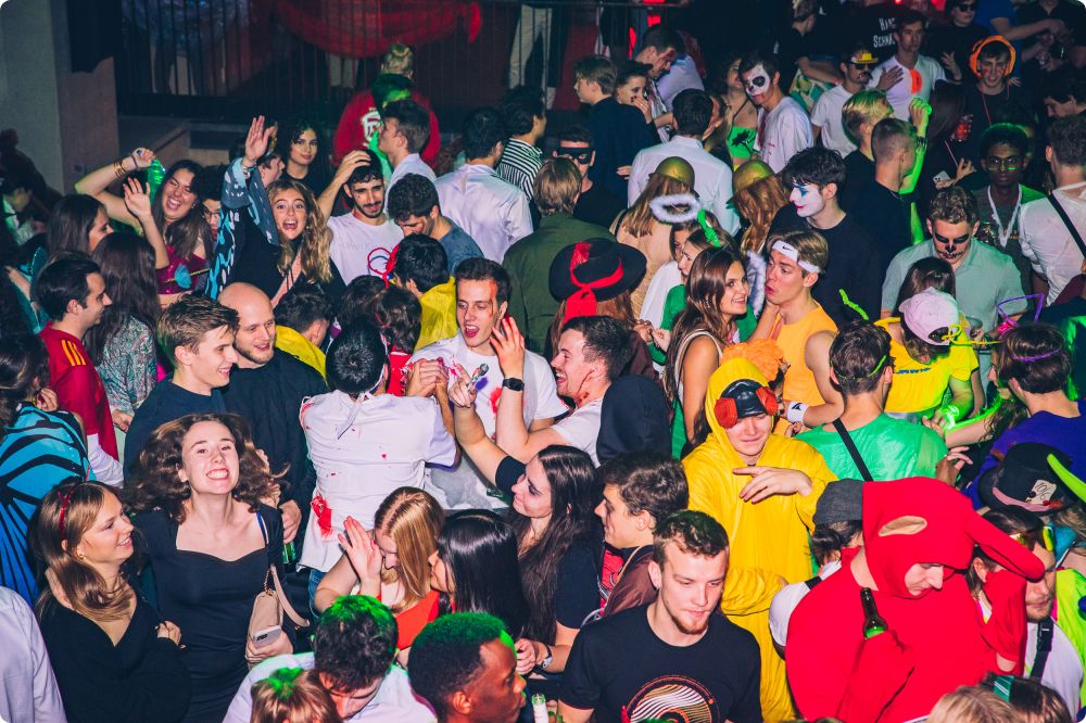 Halloweenkalaset