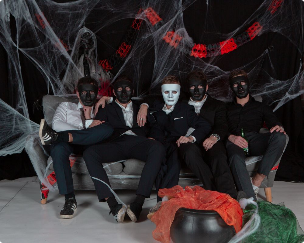 Studio Halloweenkalaset