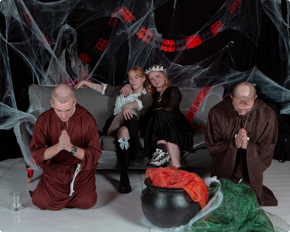 Studio Halloweenkalaset