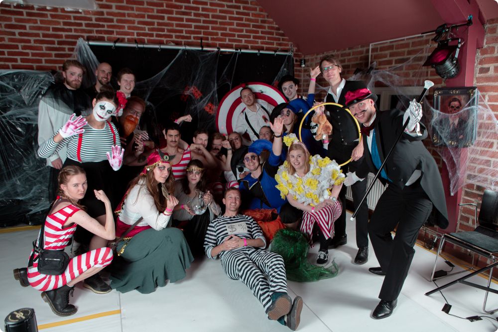 Studio Halloweenkalaset
