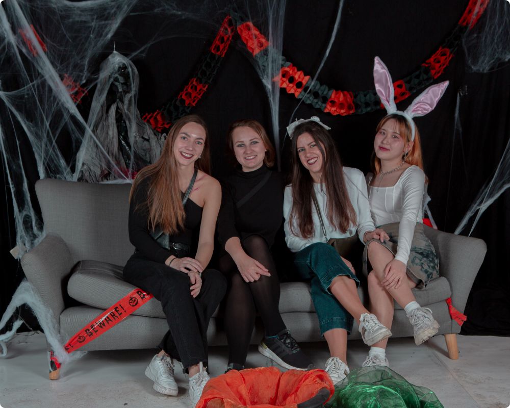 Studio Halloweenkalaset