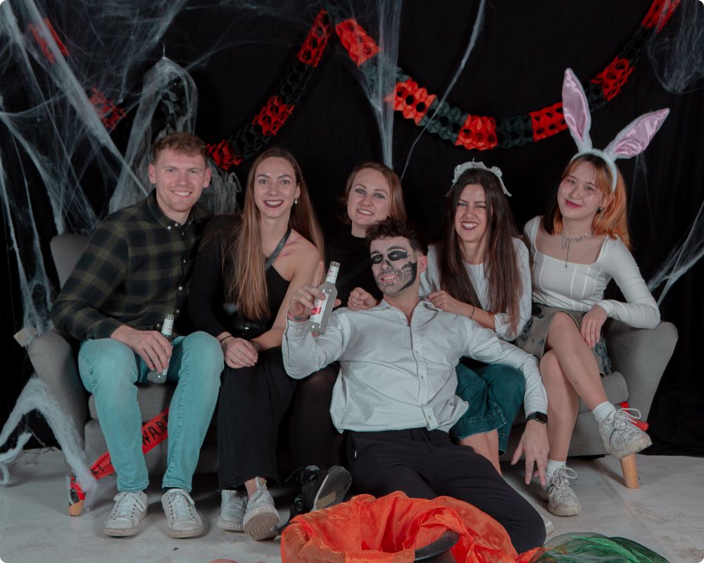 Studio Halloweenkalaset