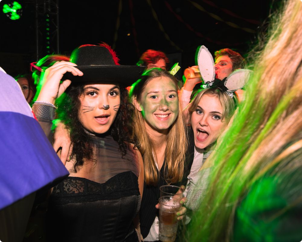 Halloweenkalaset