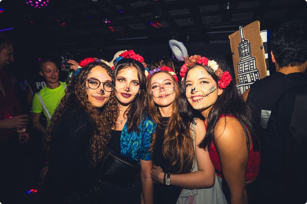 Halloweenkalaset