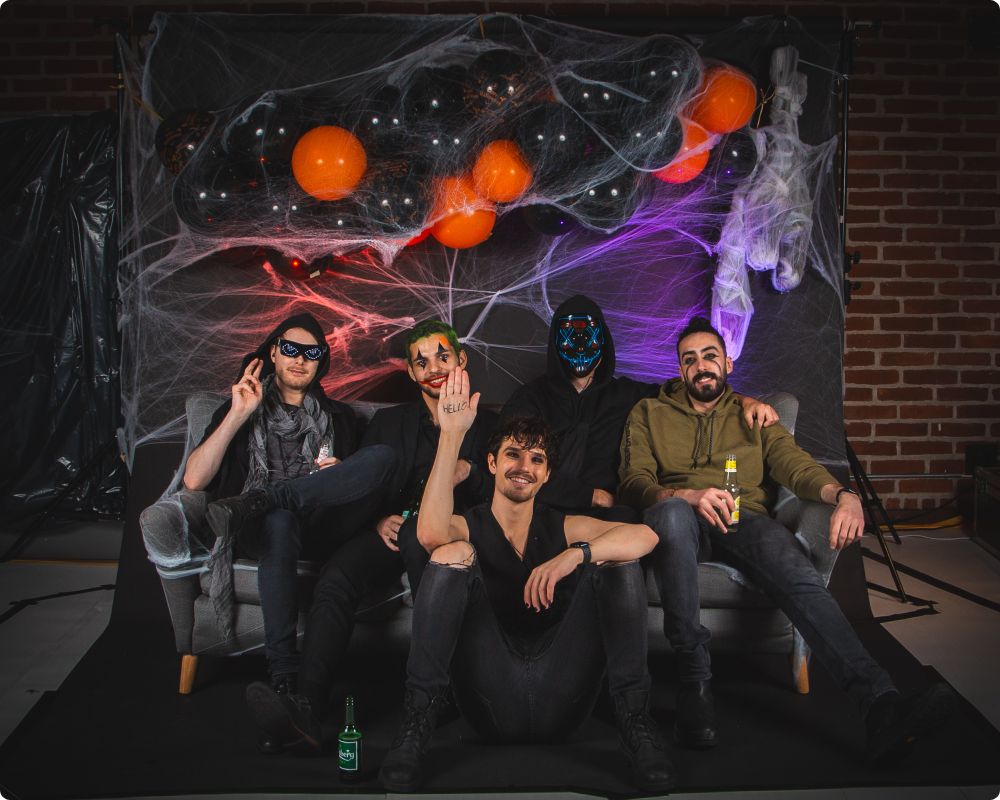 Studio Halloweenkalaset