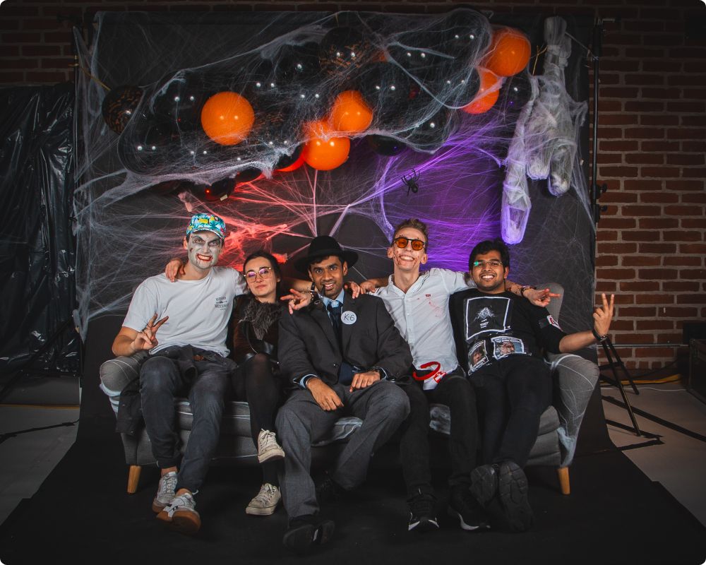 Studio Halloweenkalaset