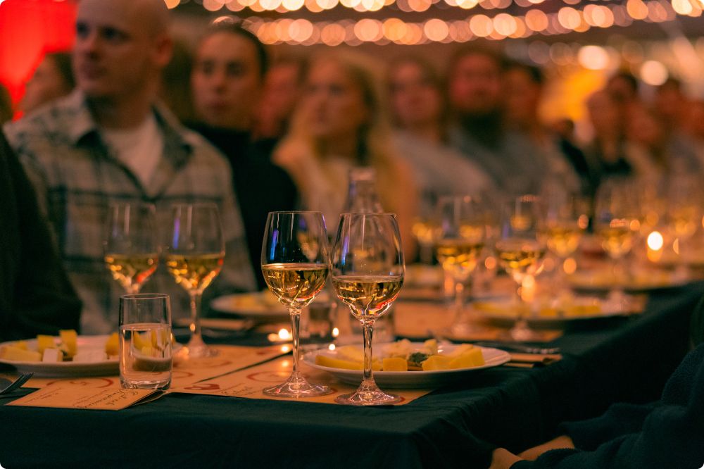 PU ost & vinprovning