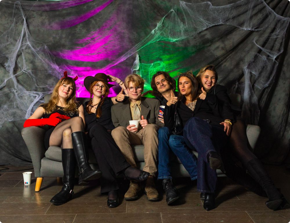 Studio Halloweenkalaset